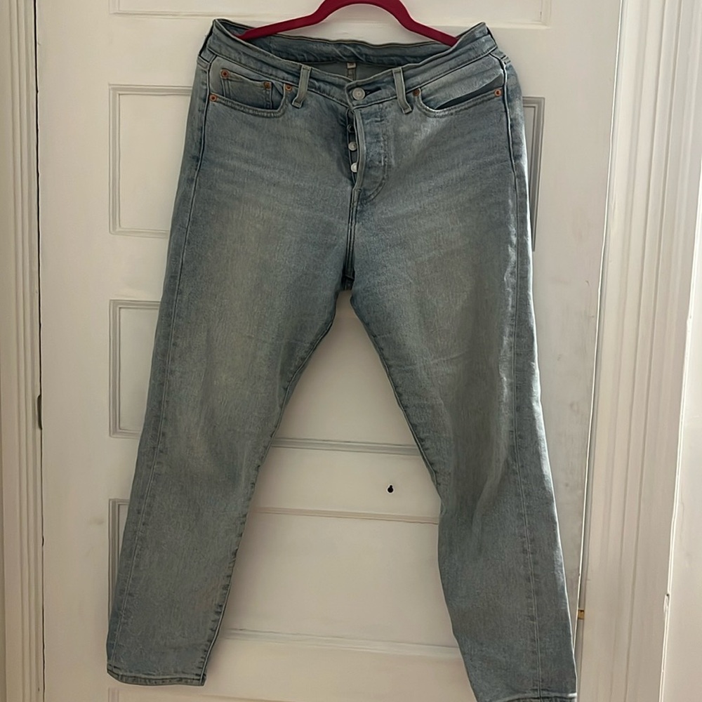 Levi’s wedgie fit ankle size 29